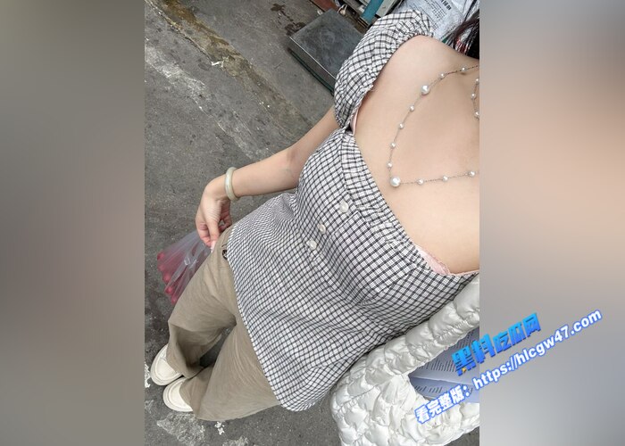 别人的老婆就是香!北京富二代多人运动6P现场视频泄密 几十个避孕套都不够用的17 别人的老婆就是香!北京富二代多人运动6P现场视频泄密 几十个避孕套都不够用的17