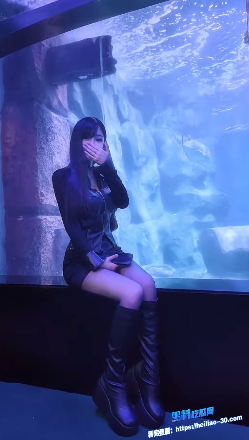 推特福利姬是皂皂呀榨精合集视频流出黑丝润滑足交马眼玩弄刺激痛爽劲爆福利等你来看  2
