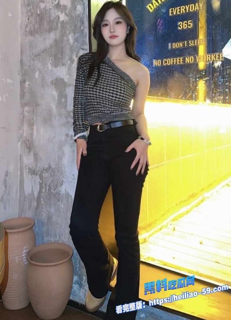 黑丝女神女上位骑乘道具互玩火爆刺激推墙后入暴力打桩彻底化身肉便器4