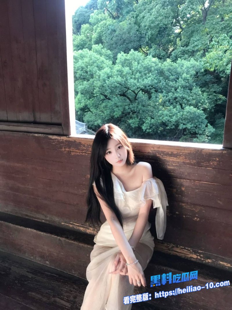 反差网红蛇信子姐姐兔牙蛇蛇可爱兔女郎 5