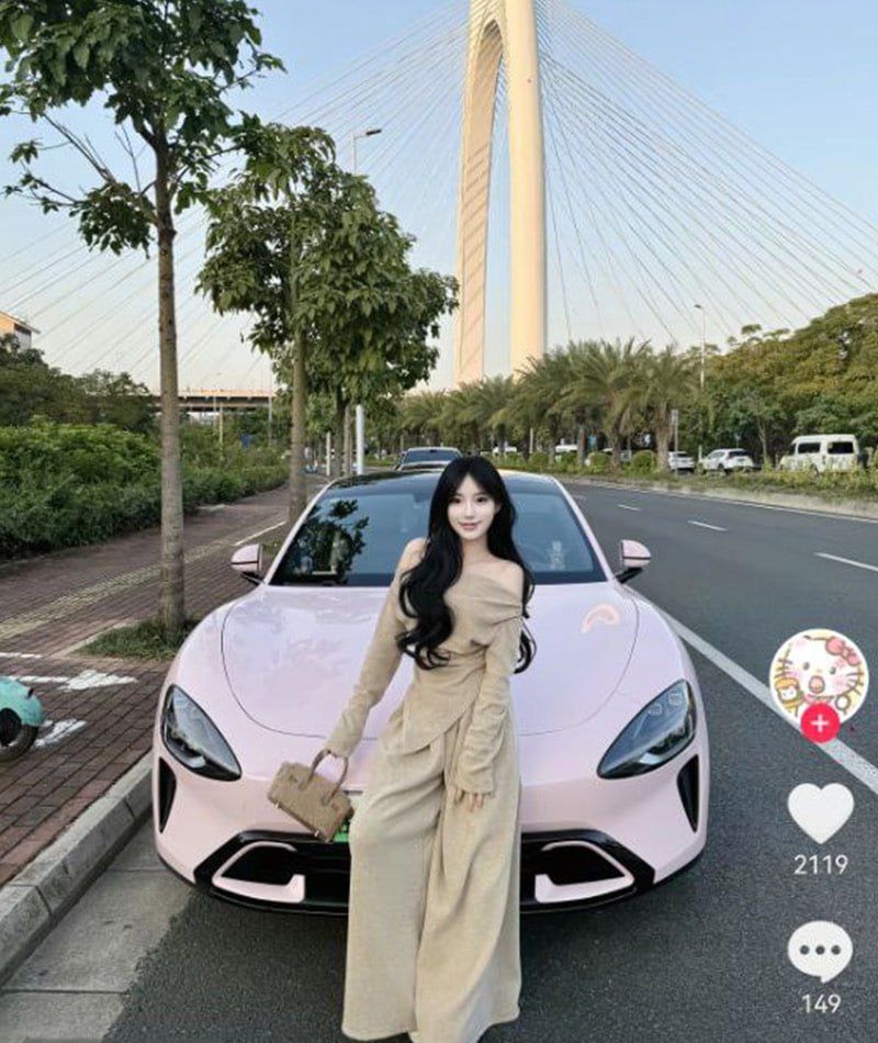 广西南宁金利陪酒女韦某希4
