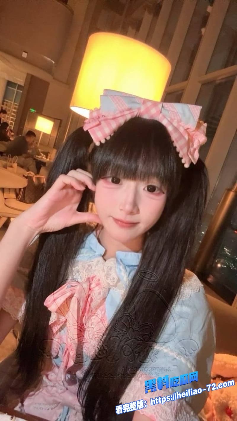 海角兄妹乱伦酒后上头趁妹妹熟睡不管生理期后入强插内射骚穴精液顺着小穴就流出来2