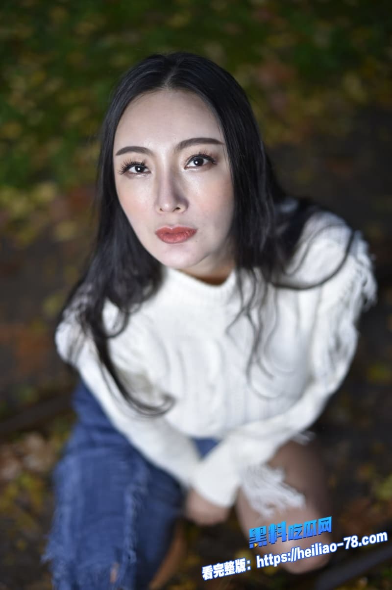 极品嫩模王李丹妮一路向西经典莞式服务跪舔毒龙骑乘榨精重温神级场面2 极品嫩模王李丹妮一路向西经典莞式服务跪舔毒龙骑乘榨精重温神级场面2