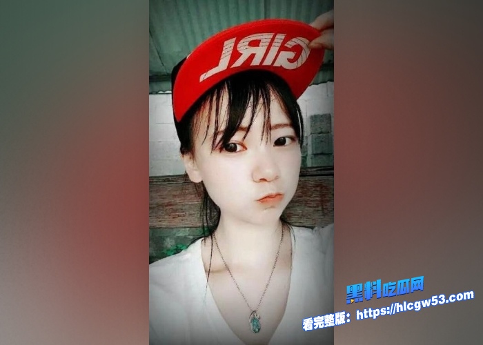 浙江某小学清纯音乐教师结婚前夕被前男友爆出交往时性爱自拍蒙眼单手打飞机手法很是熟练 图1WH700x500px