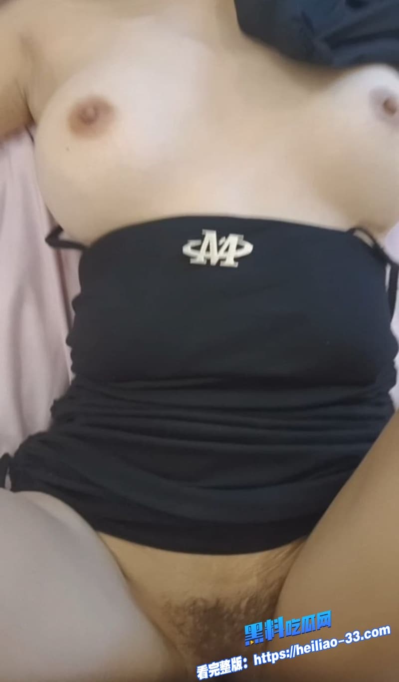 海角姐弟乱伦表姐健身后翘臀太犯规每次看她大屁股就想直接插进去 5