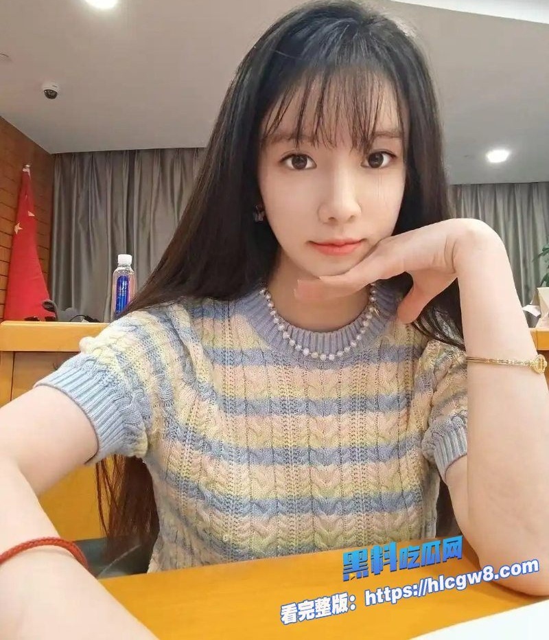金融圈大瓜广发基金经理杨冬被女友谭珺发文催婚控诉渣男行为并曝光其私密视频2