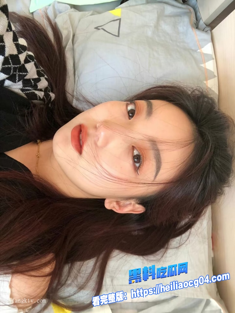 高颜值大长腿学妹1