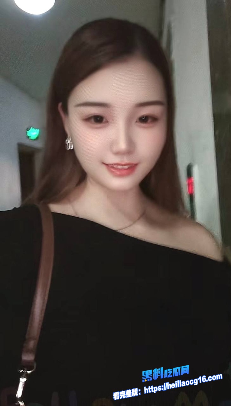 抖音女网红周兴兴13