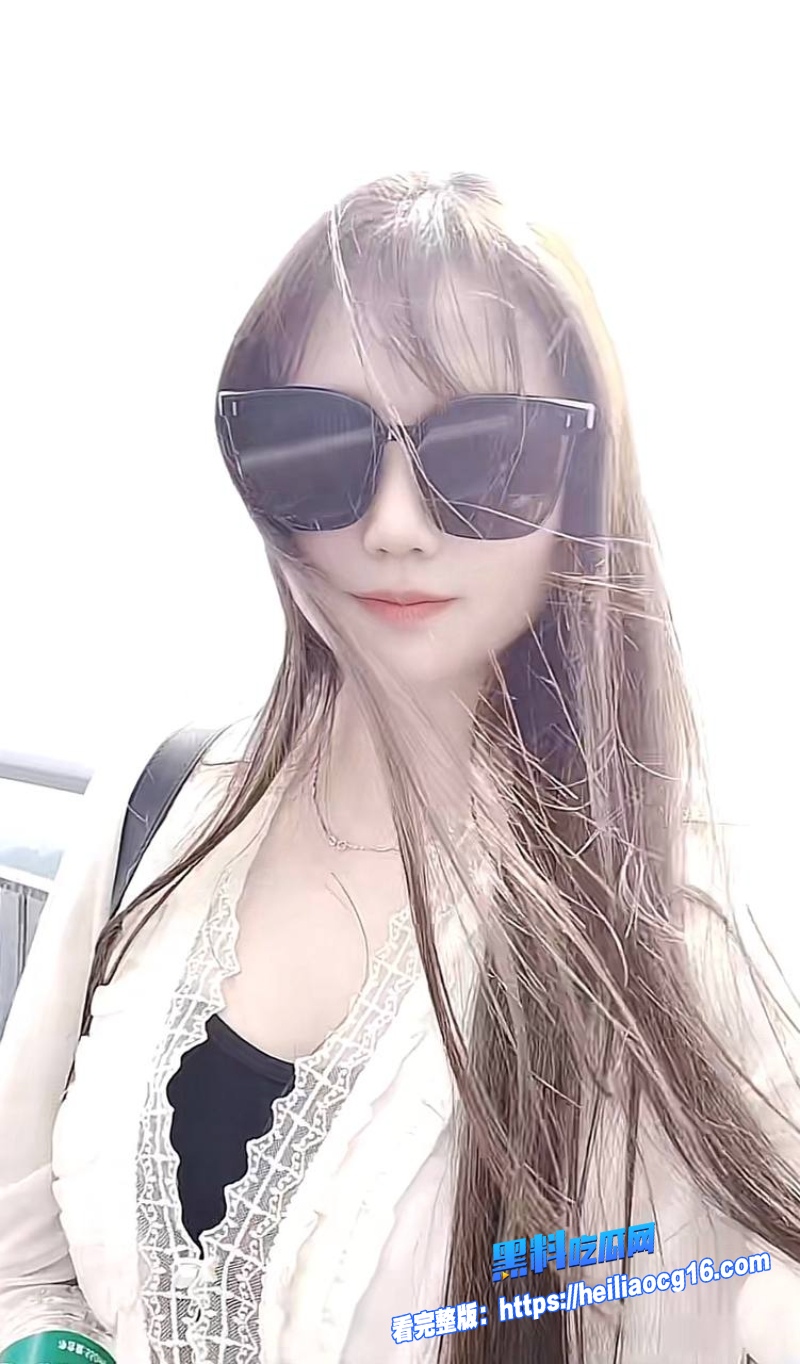 抖音女网红周兴兴15