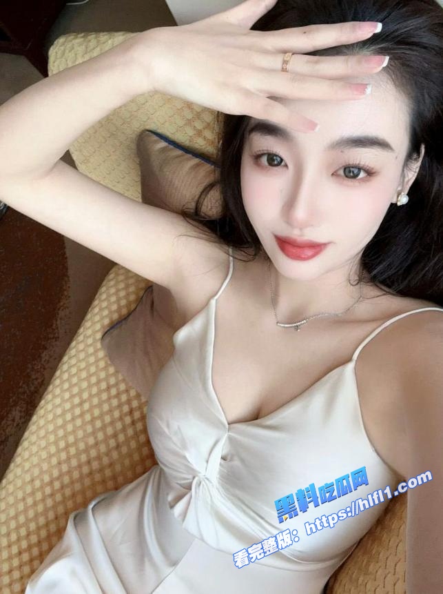 天津抖音网红 AY的奇思妙想日记 口交后入大奶摇曳 凌虐调教反差爆棚！1