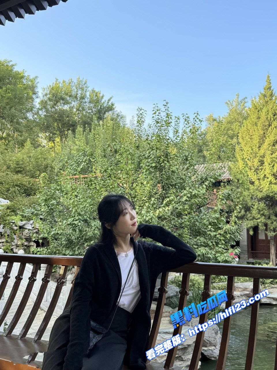 极品漂亮女大学生与男朋友的日常泄密！ 露脸和男友日常做爱 被插颜神迷离好迷人！ 图1