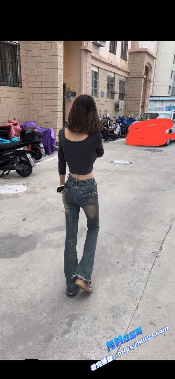 极品漂亮女大学生与男朋友的日常泄密! 露脸和男友日常做爱 被插颜神迷离好迷人! 图3 极品漂亮女大学生与男朋友的日常泄密! 露脸和男友日常做爱 被插颜神迷离好迷人! 图3