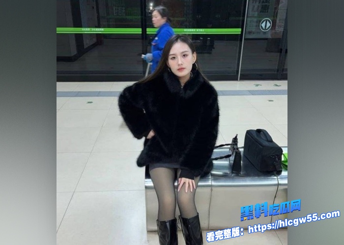 极品反差女大学生 郝丽华 超高颜值完美身材 不雅性爱视频被曝光 樱桃小嘴口嗦大屌 反差十足！ 2