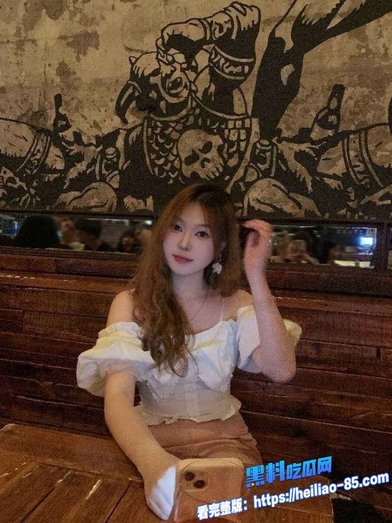 弹力混剪性感尤物黑丝旗袍女神1 弹力混剪性感尤物黑丝旗袍女神1