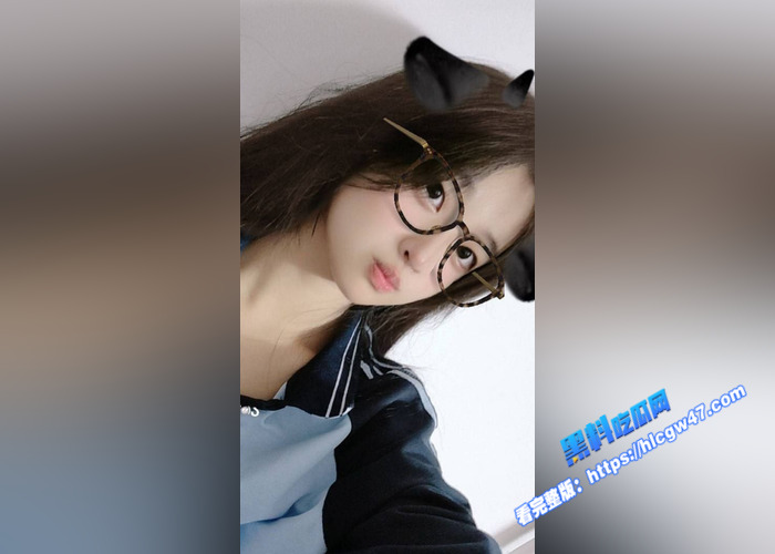 19岁北京学生妹 和富二代男友性爱视频泄密 深情口嗦鸡儿 小粉穴被疯狂抽插 娇喘连连1