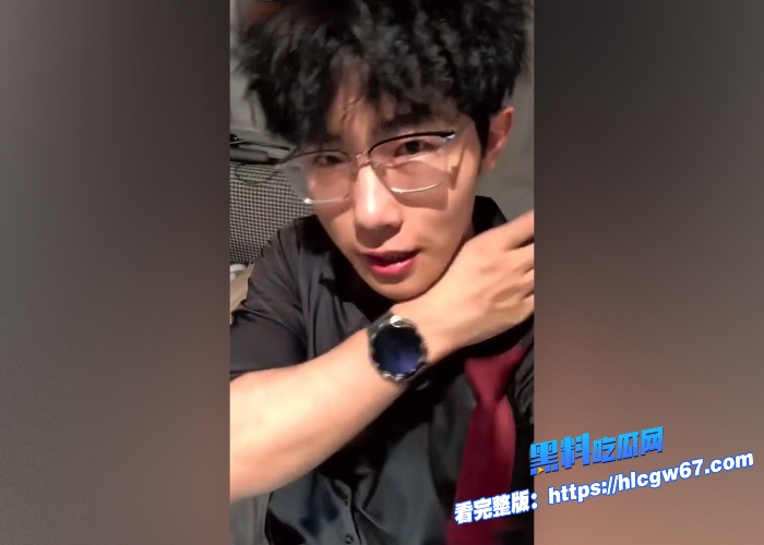 抖音健身网红小友哥被金主花大价钱拿下私密视频被曝光直接上热门这又是得罪金主爸爸被曝光了吧 图5 抖音健身网红小友哥被金主花大价钱拿下私密视频被曝光直接上热门这又是得罪金主爸爸被曝光了吧 图5