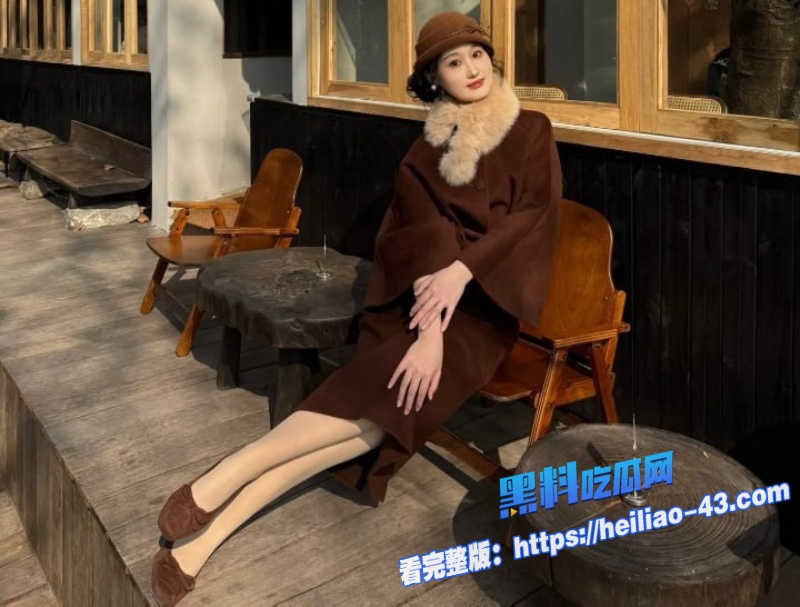 姐弟禁忌狂欢弟弟下班开房等姐姐包臀裙肉丝高跟极致诱惑直接开干2