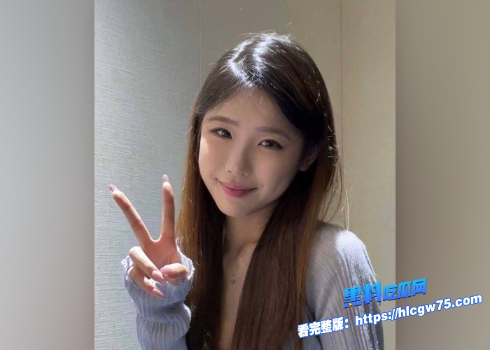 四川可爱女大邵怡芬情侣自拍泄密私下超爱吃鸡吧的反差母狗跳跳糖深喉吞吐爽感炸裂 图2 四川可爱女大邵怡芬情侣自拍泄密私下超爱吃鸡吧的反差母狗跳跳糖深喉吞吐爽感炸裂 图2