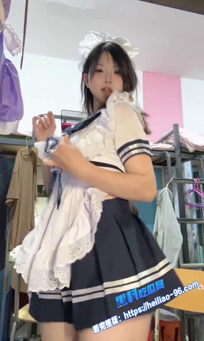 精神小妹下海实录童颜美乳姐妹花情趣制服直播自慰粉嫩小穴太骚太诱人5