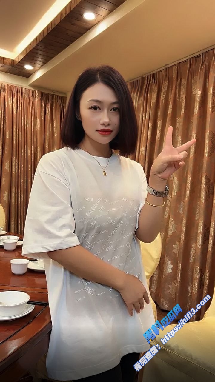 情人节约炮北京海淀小学老师 杨淑晴 极品人妻 又饥渴又会玩 40岁的老肥逼太降火了！1