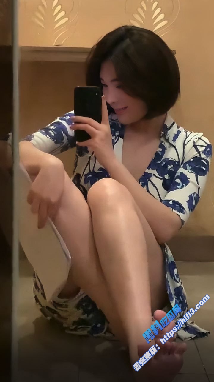情人节约炮北京海淀小学老师 杨淑晴 极品人妻 又饥渴又会玩 40岁的老肥逼太降火了！3