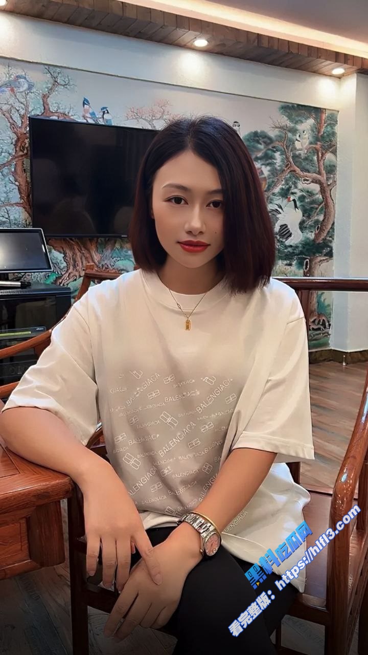 情人节约炮北京海淀小学老师 杨淑晴 极品人妻 又饥渴又会玩 40岁的老肥逼太降火了!5 情人节约炮北京海淀小学老师 杨淑晴 极品人妻 又饥渴又会玩 40岁的老肥逼太降火了!5