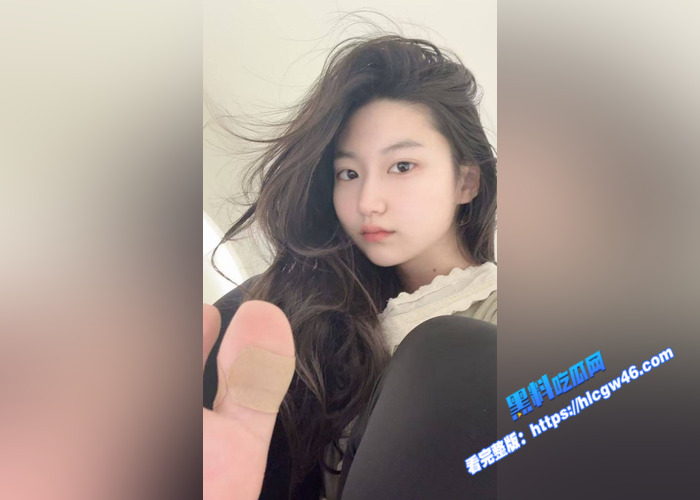 抖音超高颜值女神 小佳baby 土豪定制视频曝光!你就说这个颜值顶不顶就完事了2 抖音超高颜值女神 小佳baby 土豪定制视频曝光!你就说这个颜值顶不顶就完事了2