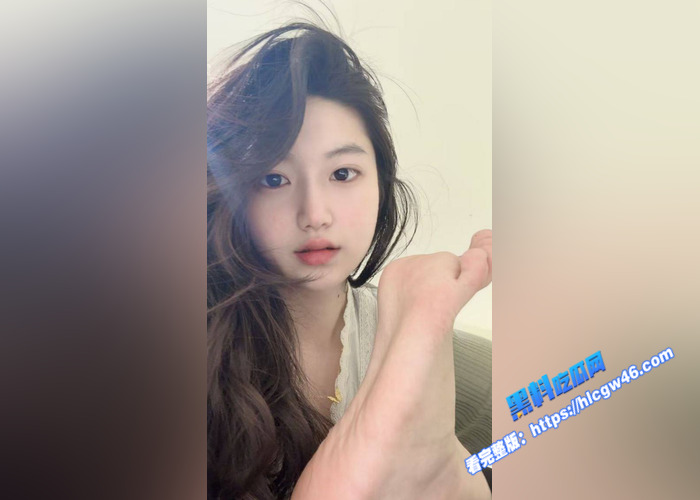 抖音超高颜值女神 小佳baby 土豪定制视频曝光!你就说这个颜值顶不顶就完事了3 抖音超高颜值女神 小佳baby 土豪定制视频曝光!你就说这个颜值顶不顶就完事了3
