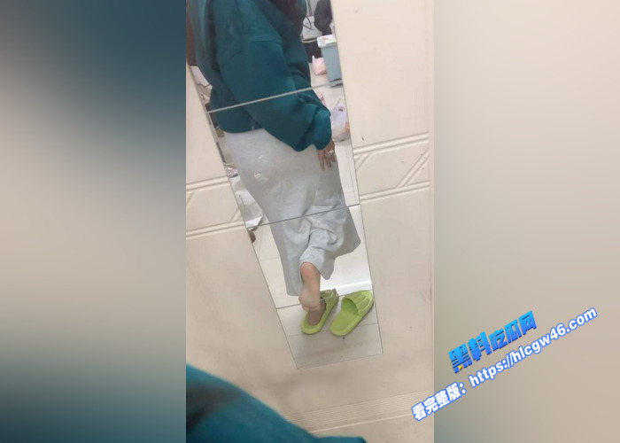 抖音超高颜值女神 小佳baby 土豪定制视频曝光!你就说这个颜值顶不顶就完事了51 抖音超高颜值女神 小佳baby 土豪定制视频曝光!你就说这个颜值顶不顶就完事了51