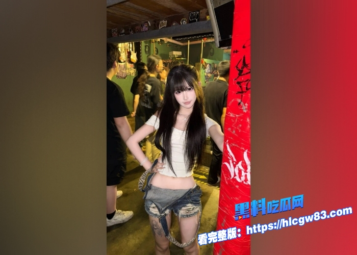 抖音女神 小屁大王 最新直播双视角自慰秀私密玩法尺度拉满 阳具抽插表情娇羞 让人欲罢不能8