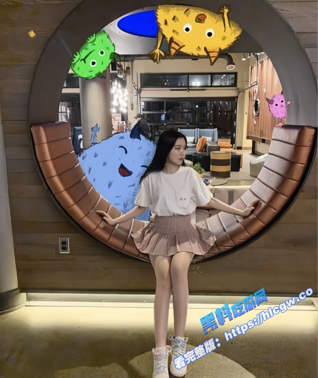 极品肥臀反差婊自拍