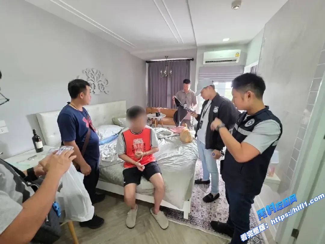 为爱痴狂！大马赌徒为泰女花光积蓄，持刀抢劫中国网红反被秒抓！02