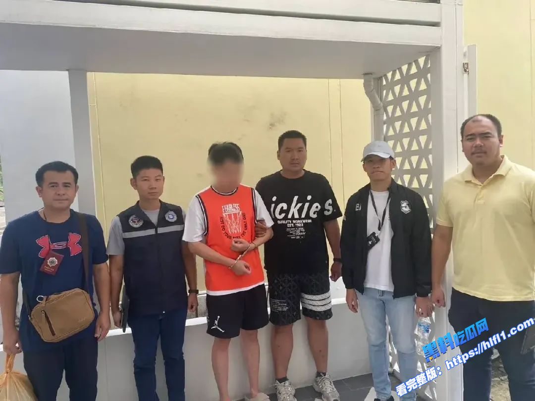 为爱痴狂！大马赌徒为泰女花光积蓄，持刀抢劫中国网红反被秒抓！03