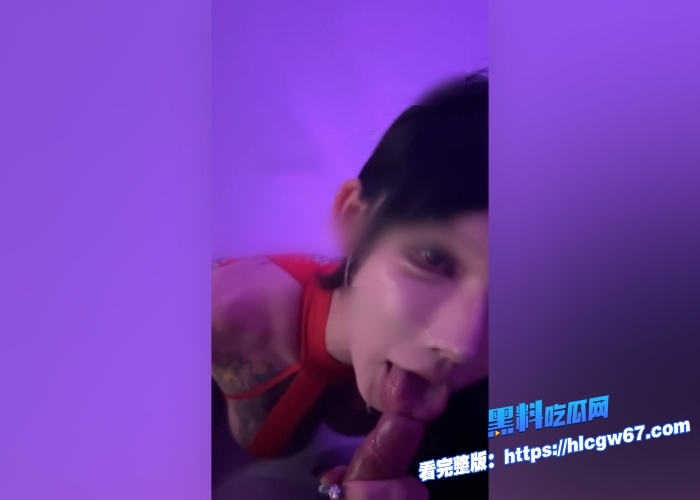 抖音二十万粉丝网红mo你别哭符文战士女神1314高价私密视频流出 跪舔劳斯莱斯金主爸爸绝顶口活性爱啪啪 图11 抖音二十万粉丝网红mo你别哭符文战士女神1314高价私密视频流出 跪舔劳斯莱斯金主爸爸绝顶口活性爱啪啪 图11