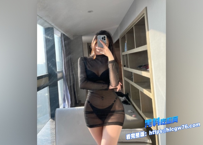 海角乱伦七夕第一视角酒店落地窗前后入爆操寂寞漂亮嫂子玉臀啪啪响口爆吞精 图5 海角乱伦七夕第一视角酒店落地窗前后入爆操寂寞漂亮嫂子玉臀啪啪响口爆吞精 图5