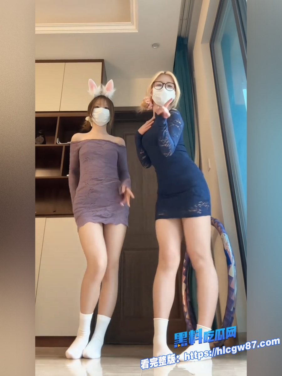 33万粉清纯小仙女“笨蛋小妮”最新抖音定制私拍视频炸裂流出 4 33万粉清纯小仙女“笨蛋小妮”最新抖音定制私拍视频炸裂流出 4