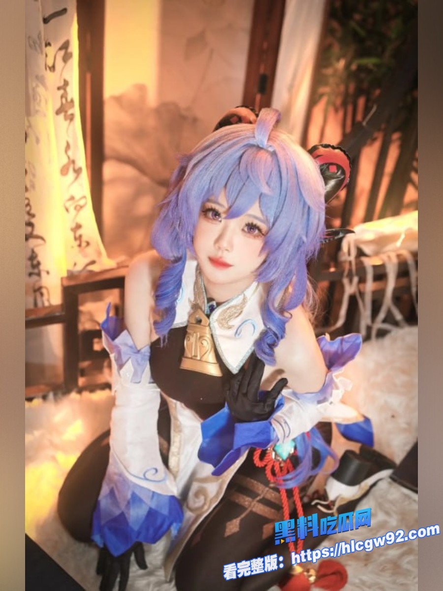 Coser博主星十三福利曝光 Cosplay甘雨上演白丝足交口交2 Coser博主星十三福利曝光 Cosplay甘雨上演白丝足交口交2
