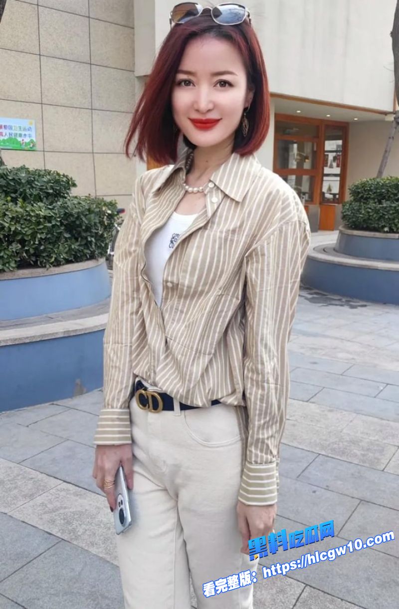 海角乱伦姐夫出差不在家弟弟在姐夫床上操亲生姐姐 1