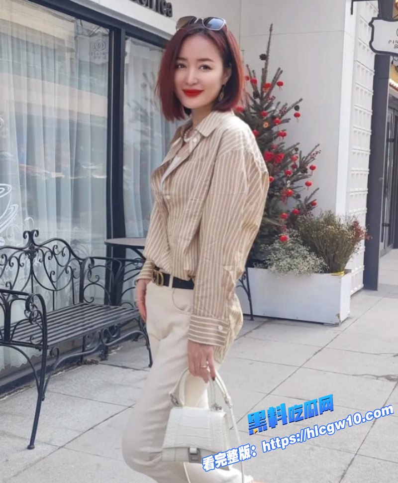 海角乱伦姐夫出差不在家弟弟在姐夫床上操亲生姐姐 3
