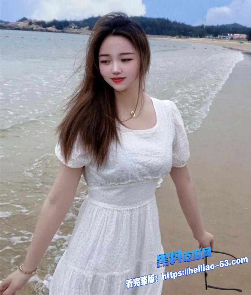 海角乱伦青春期弟弟看着蕾丝难以克制自己的欲望挺着大鸡巴干翻丰满姐姐3 海角乱伦青春期弟弟看着蕾丝难以克制自己的欲望挺着大鸡巴干翻丰满姐姐3