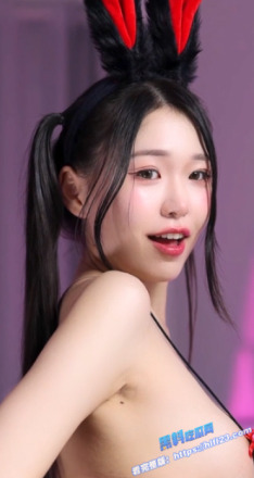 新加坡极品福利姬 meriolchan 双马尾黑丝诱惑力十足 白虎嫩穴骑乘假屌 淫水狂喷!3 新加坡极品福利姬 meriolchan 双马尾黑丝诱惑力十足 白虎嫩穴骑乘假屌 淫水狂喷!3