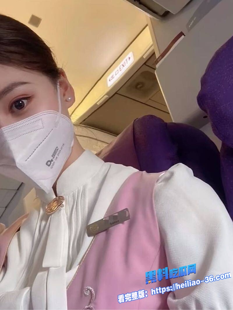 吉祥航空空姐约炮视频流出情趣制服女神瞬间化身淫娃沙发狂骑爽到飞起5