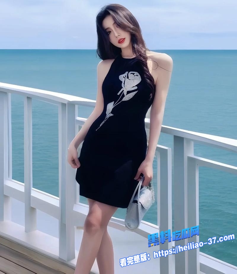海角乱伦淫荡嫂子装修工偷情趁工人忙碌悄悄开干巨乳翘臀被猛撞到泛起肉浪1 海角乱伦淫荡嫂子装修工偷情趁工人忙碌悄悄开干巨乳翘臀被猛撞到泛起肉浪1