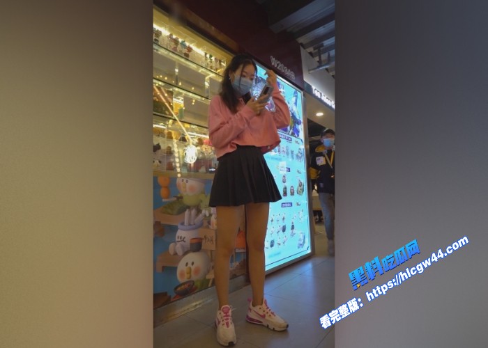 街拍抄底大合集一次看个够论身材还得是欧美小姐姐太美了 图8WH700x500px
