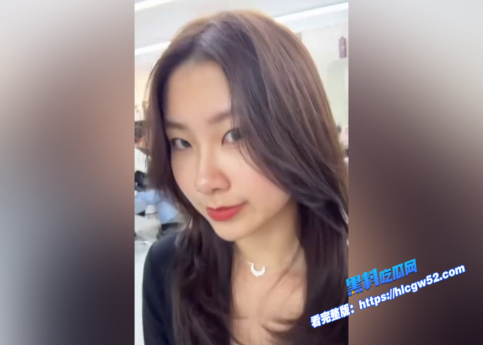 香港极品学生妹 黃凱欣 大尺度性爱视频流出 穿着黑丝女仆装被sm调教 掰开骚穴特写镜头 让人打开眼界2