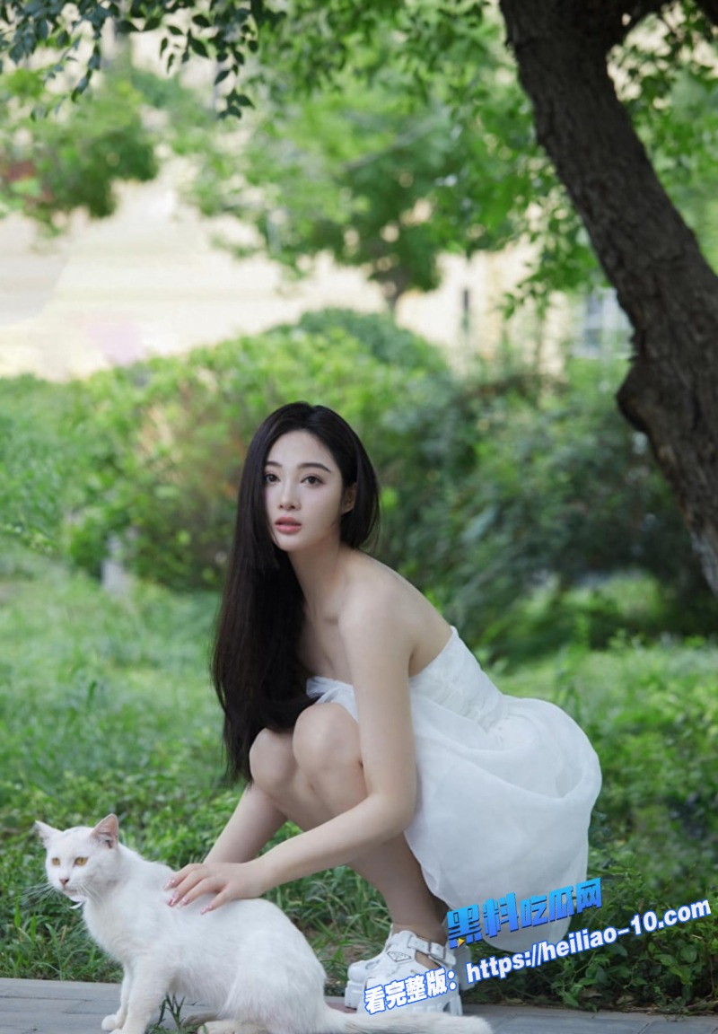海角乱伦七夕姐弟跨越伦理上演一场顶级的禁忌乱伦盛宴清纯姐姐首次爆菊激情开干1