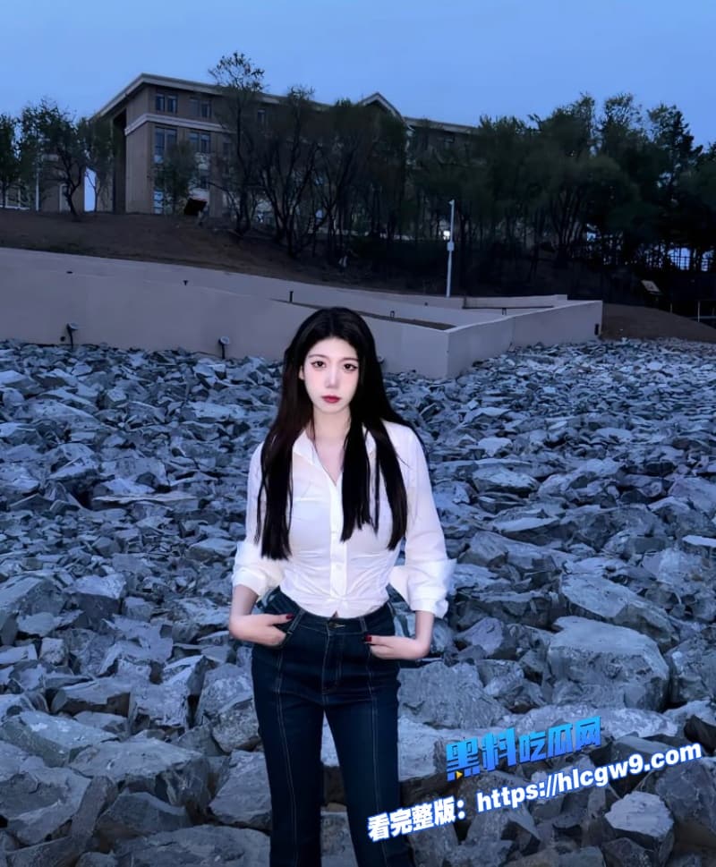 阳光学生妹与男友酒店开房全程露脸深喉口交被无套中出爆操 13 阳光学生妹与男友酒店开房全程露脸深喉口交被无套中出爆操 13