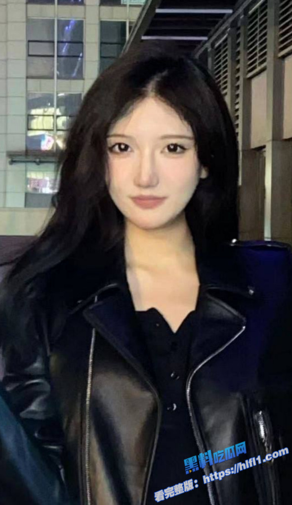 天津美术学院校花 张慧雯 三洞已开 形象俱佳的女神居然是一条反差婊母狗！2