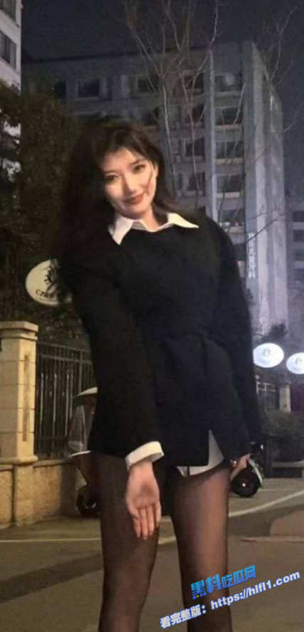 天津美术学院校花 张慧雯 三洞已开 形象俱佳的女神居然是一条反差婊母狗！3