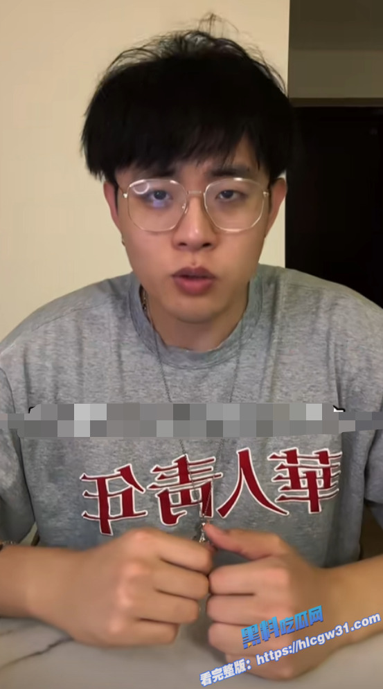 真实母子乱伦!看到穿黑丝豹纹妈妈 忍不住吃下伟哥 直接爆操老妈 干的老妈淫叫连连!3 真实母子乱伦!看到穿黑丝豹纹妈妈 忍不住吃下伟哥 直接爆操老妈 干的老妈淫叫连连!3